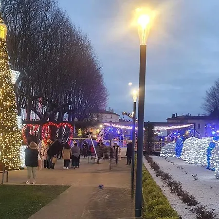 Appartement Carcaluxe *