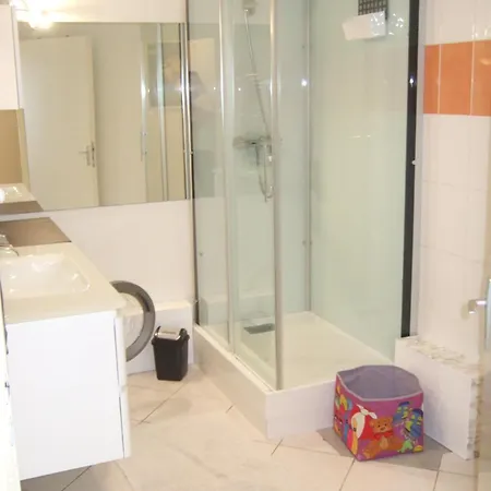 Appartement Carcaluxe